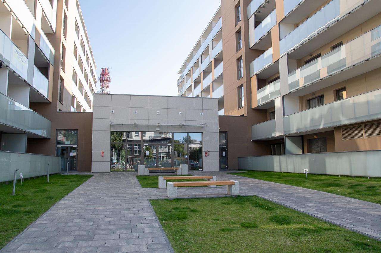 Al-Dom Apartamenty Kasprowicza 407 Kolobrzeg Luaran gambar